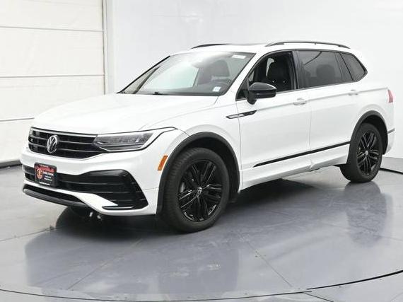 VOLKSWAGEN TIGUAN 4MOTION 2022 3VV8B7AXXNM169501 image